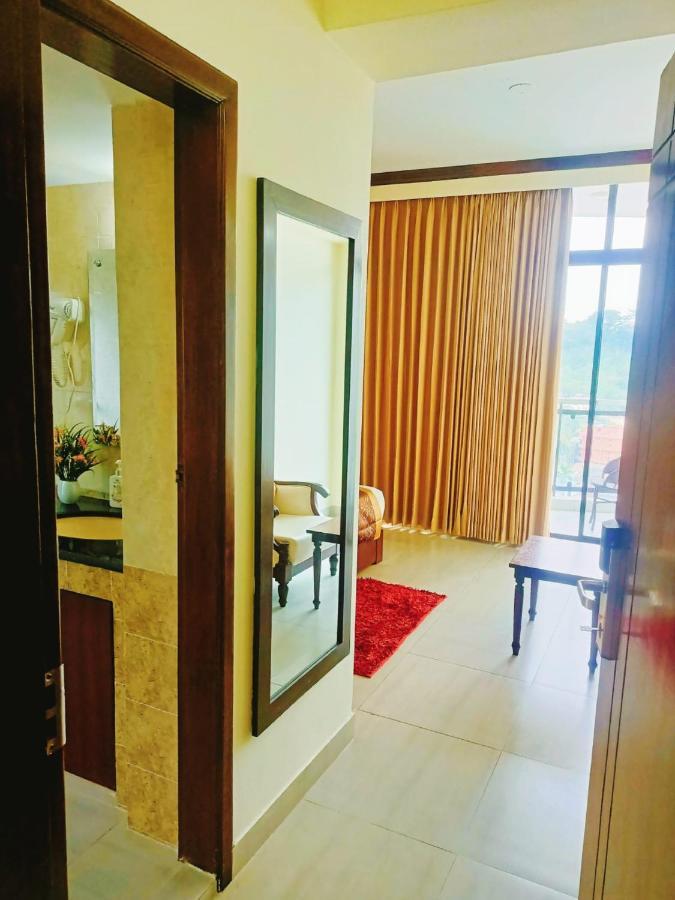 Hotel Crystal Rose - Srihotto Zewnętrze zdjęcie