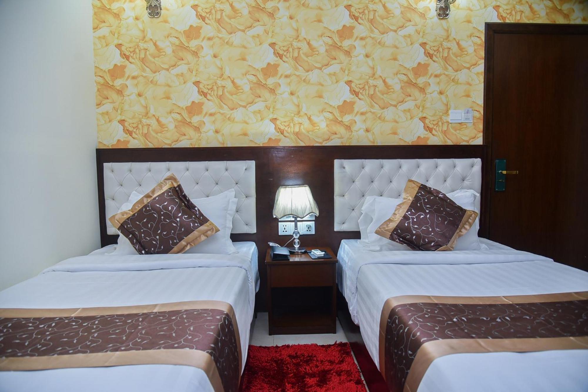 Hotel Crystal Rose - Srihotto Zewnętrze zdjęcie